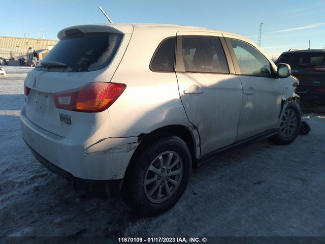 4A4AJ3AU8DE603140 Mitsubishi RVR SE