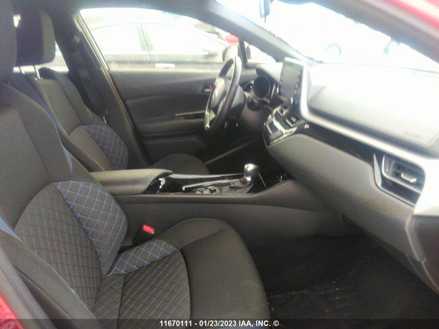 Toyota C-HR 2021 JTNKHMBX2M1107002 Image 7