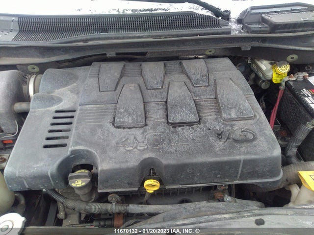 2A4RR6DX2AR123677 Chrysler Town & Country Limited