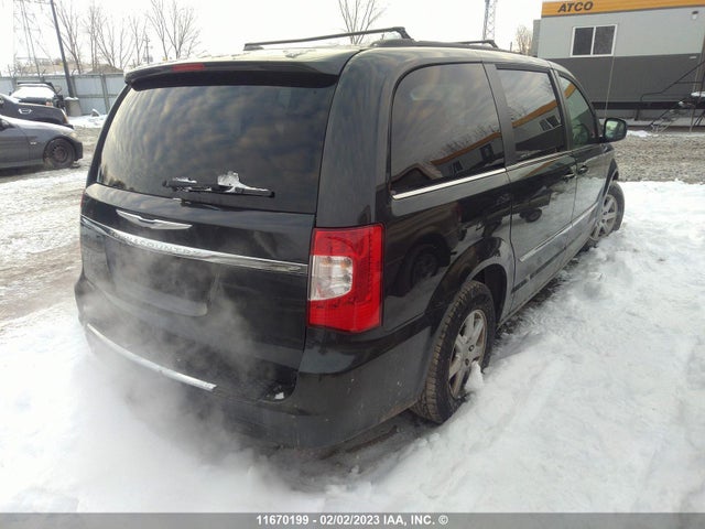 2A4RR5DG0BR727224 Chrysler Town & Country Touring