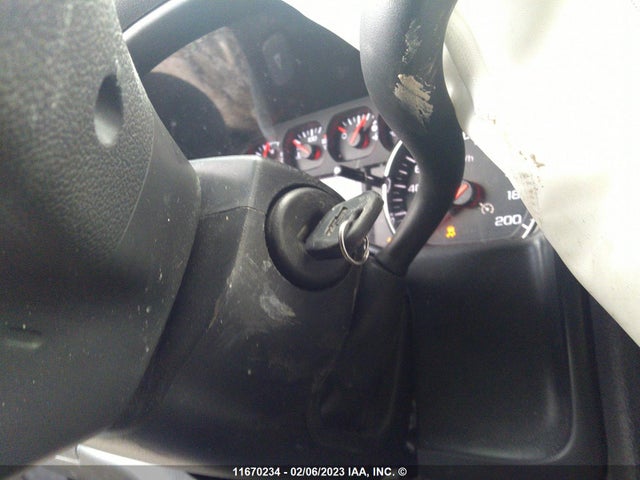 Chevrolet Silverado K1500 Custom 2017 1GCVKPEC6HZ330034 Image 3