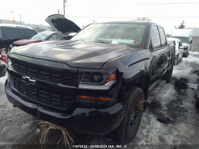 Chevrolet Silverado K1500 Custom 2017 1GCVKPEC6HZ330034 Image 2