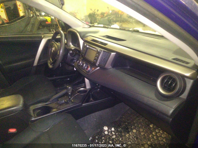 Toyota RAV4 LE 2015 2T3BFREV4FW295799 Image 5