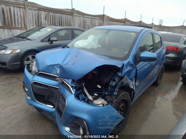 Chevrolet SPARK 1LT 2017 KL8CD6SA8HC821330 Image 2