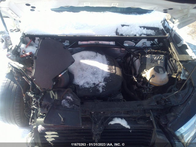 WA1FNAFY0J2031022 Audi Q5 Technik S-line