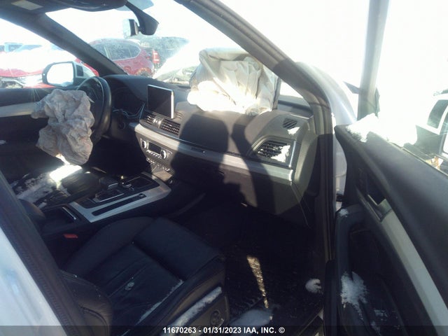 WA1FNAFY0J2031022 Audi Q5 Technik S-line