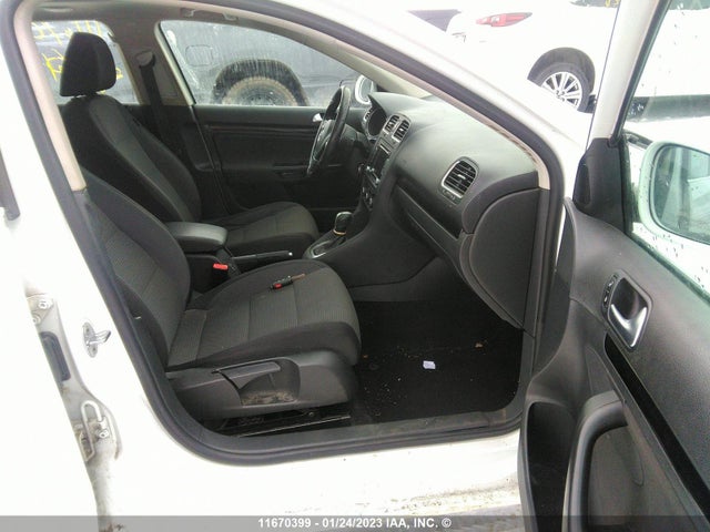 3VWPL7AJ1EM613283 Volkswagen JETTA TDI