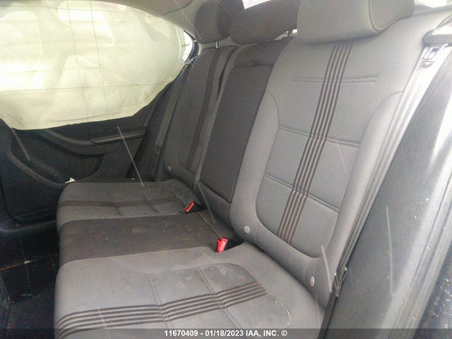 3VWB67AJ2HM330591 Volkswagen JETTA