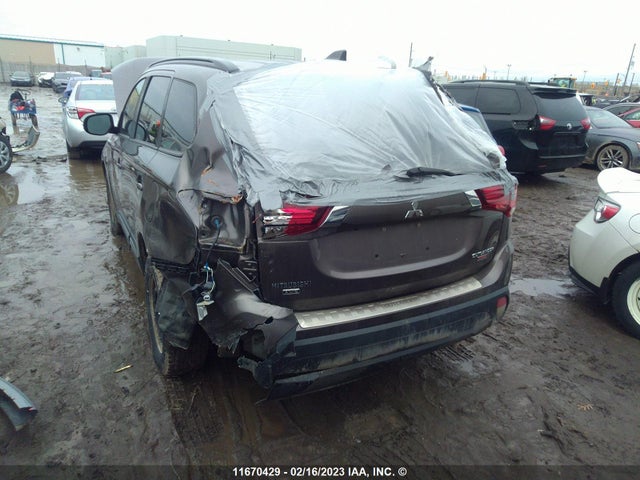 JA4JZ3AX2JZ603997 Mitsubishi Outlander Se/sel