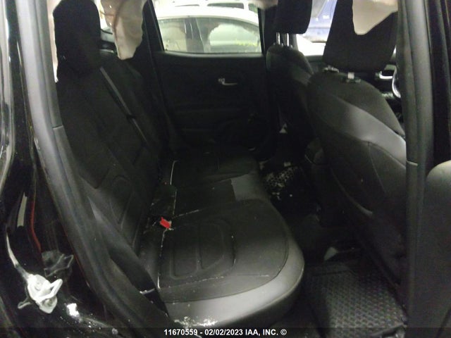 Jeep Renegade Latitude 2017 ZACCJBBB5HPG00927 Image 9