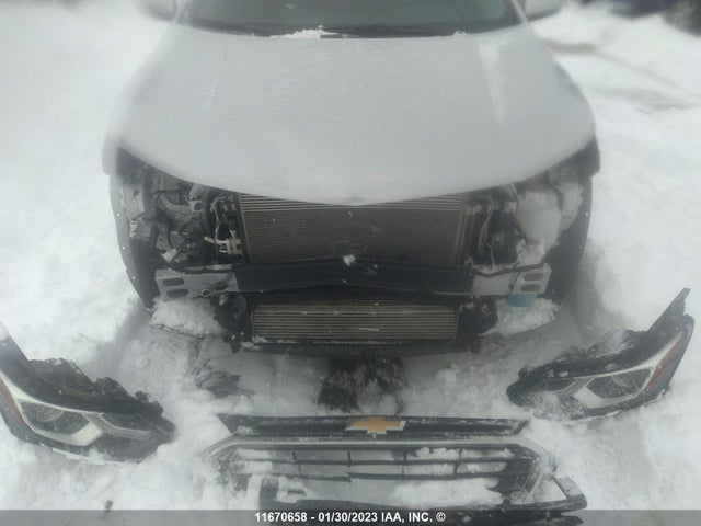 Chevrolet EQUINOX LT 2018 2GNAXJEV9J6184946 Image 8