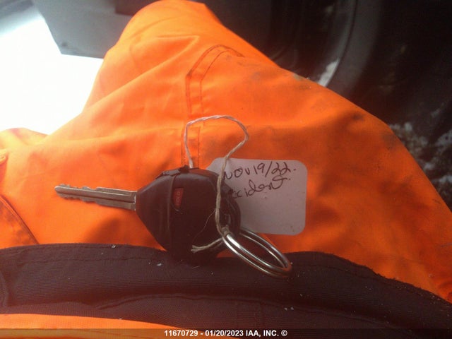 Toyota Corolla Matrix 2013 2T1KU4EE5DC034004 Image 3