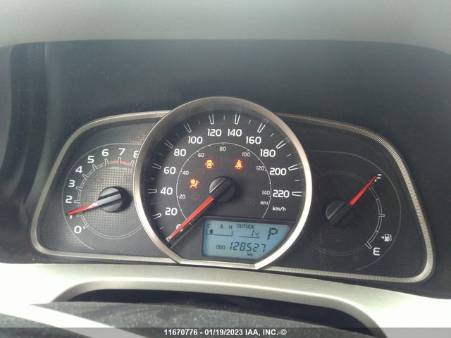 Toyota RAV4 LE 2015 2T3BFREV9FW388219 Image 8