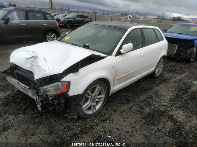 WAUKECFM1CA036409 Audi A3 Premium Plus
