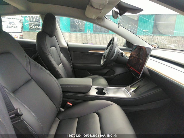 5YJ3E1EC5NF201666 Tesla MODEL 3
