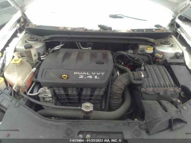 1C3CCBAB6CN124558 Chrysler 200 LX