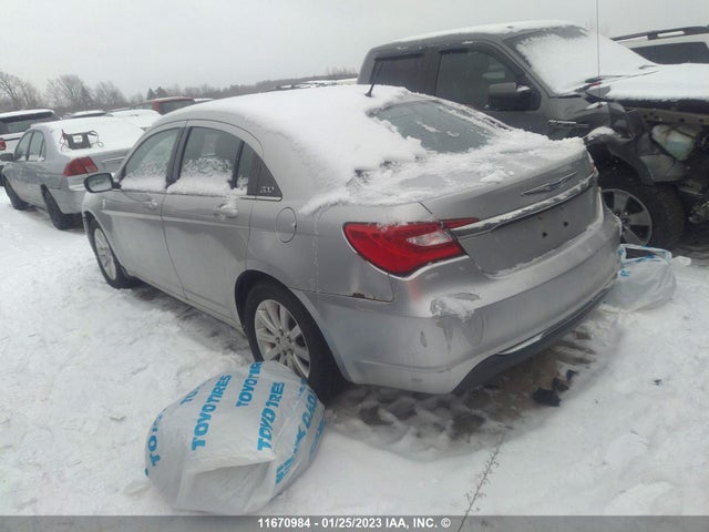 1C3CCBAB6CN124558 Chrysler 200 LX