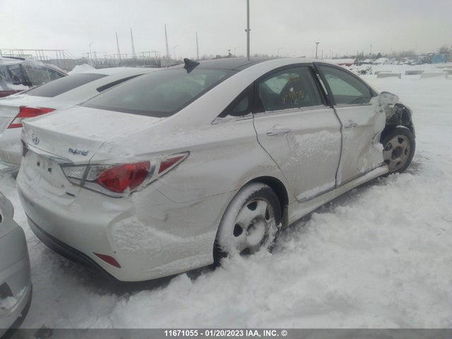 Hyundai SONATA HYBRID 2014 KMHEC4A46EA118251 Image 5