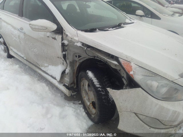 Hyundai SONATA HYBRID 2014 KMHEC4A46EA118251 Image 7