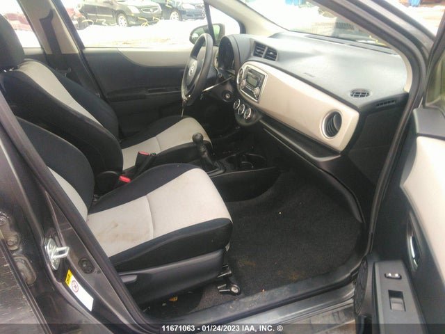 Toyota Yaris 2012 JTDKTUD30CD528128 Image 6