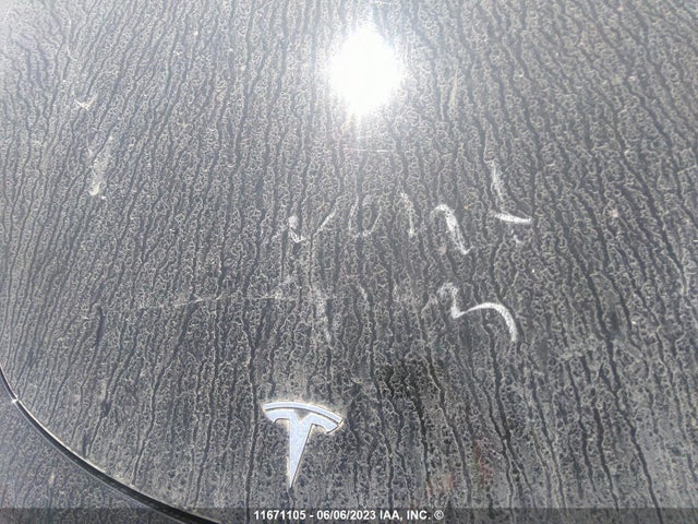 5YJ3E1EA7JF027396 Tesla MODEL 3