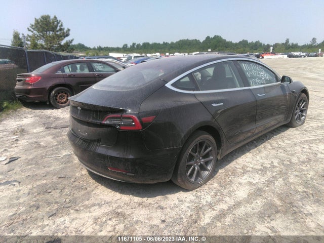 5YJ3E1EA7JF027396 Tesla MODEL 3