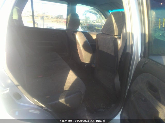 Honda CR-V EX 2002 JHLRDA7862C812200 Image 9