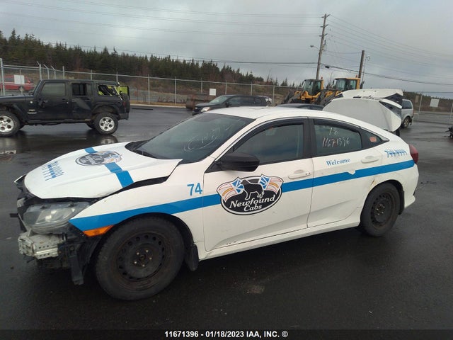 Honda Civic Lx 2018 2HGFC2F64JH032554 Image 2