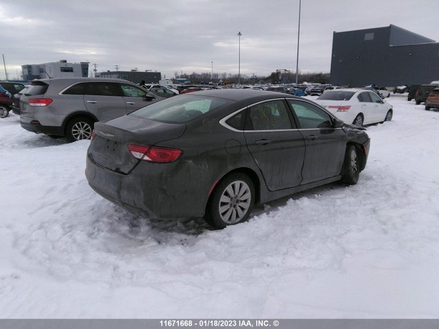 1C3CCCFB1FN683261 Chrysler 200 LX