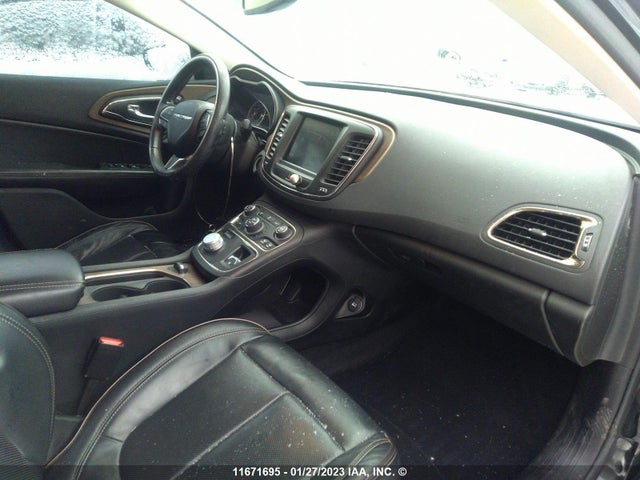 Chrysler 200 C 2015 1C3CCCCB1FN506598 Image 5