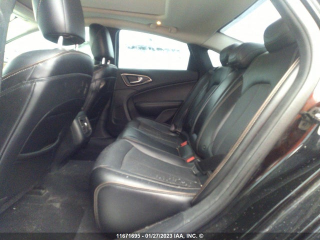 Chrysler 200 C 2015 1C3CCCCB1FN506598 Image 8