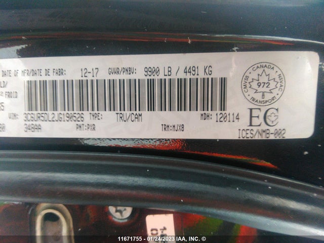 3C6UR5DL2JG190526 RAM 2500 Slt