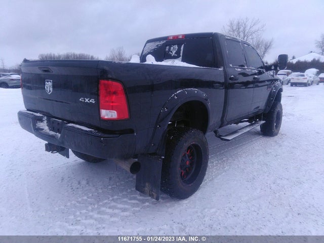 3C6UR5DL2JG190526 RAM 2500 Slt