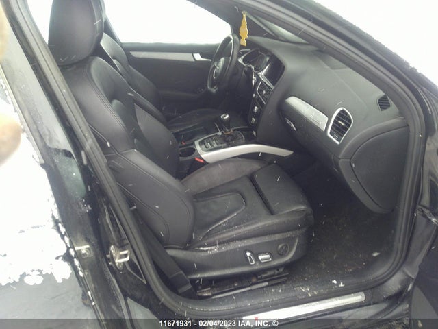 WAUDFCFL7GN017441 Audi A4 Komfort Plus