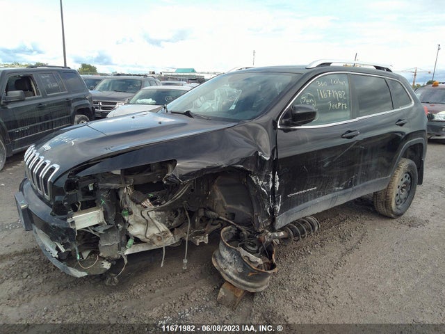 1C4PJMCS4HW581334 Jeep Cherokee Latitude