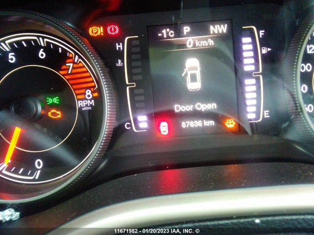 1C4PJMCS4HW581334 Jeep Cherokee Latitude