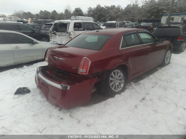 2C3CCAAG5EH263694 Chrysler 300