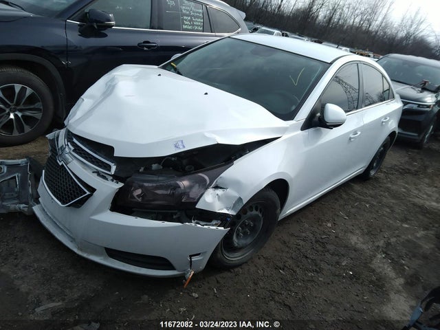 Chevrolet Cruze 2014 1G1PC5SB5E7291801 Image 2