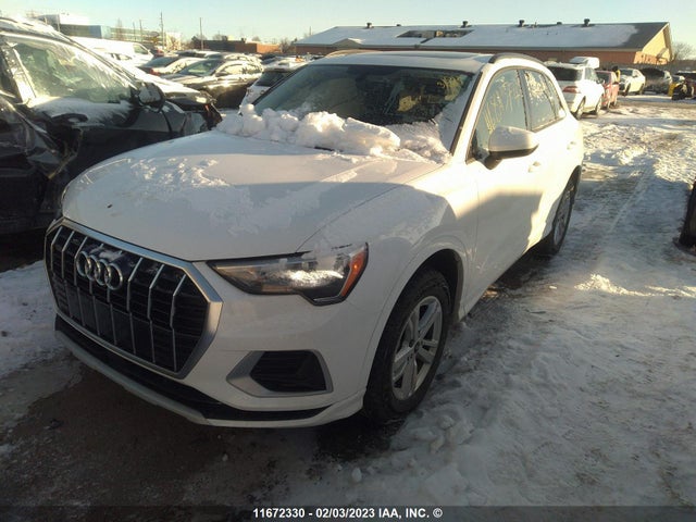 WA1AUCF36M1075629 Audi Q3 Premium 40