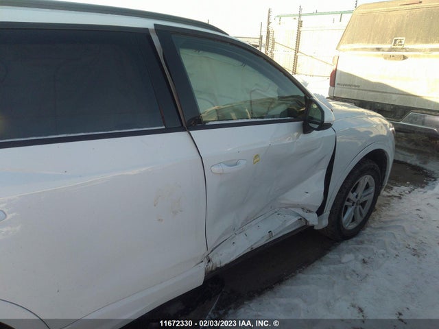 WA1AUCF36M1075629 Audi Q3 Premium 40