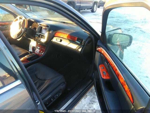 Lexus LS 430 2004 JTHBN36F140129697 Image 6