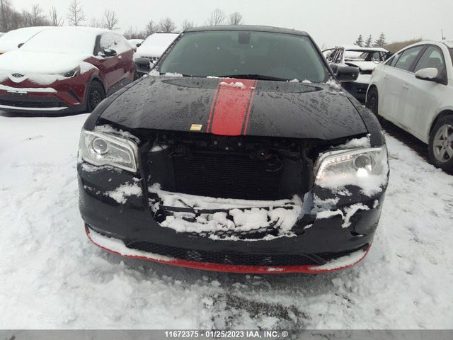 2C3CCARG5FH872998 Chrysler 300 Limited
