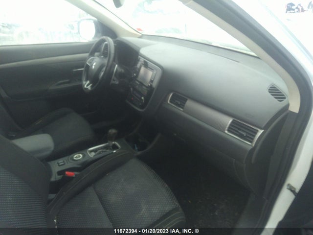 JA4JZ3AX9GZ606758 Mitsubishi Outlander Se/sel