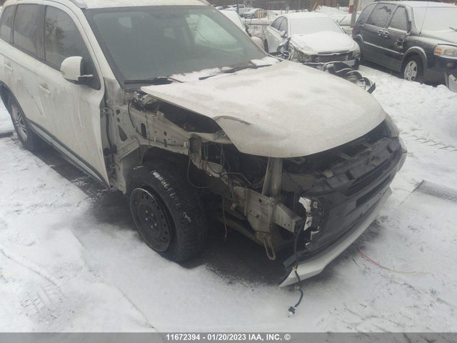 JA4JZ3AX9GZ606758 Mitsubishi Outlander Se/sel