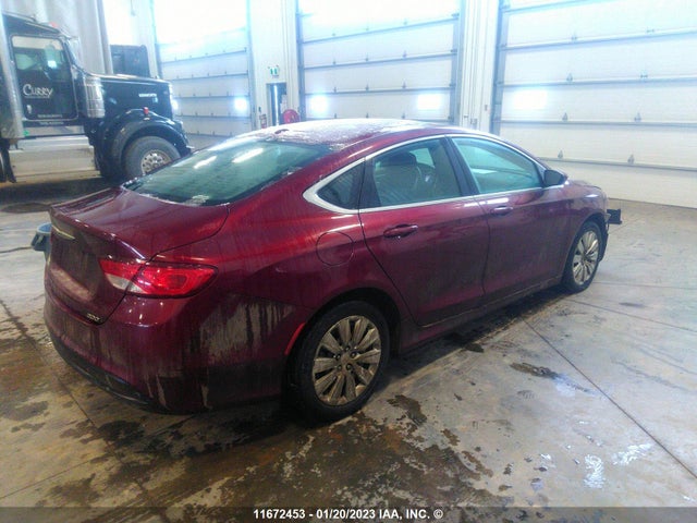 1C3CCCFB6FN550155 Chrysler 200 LX