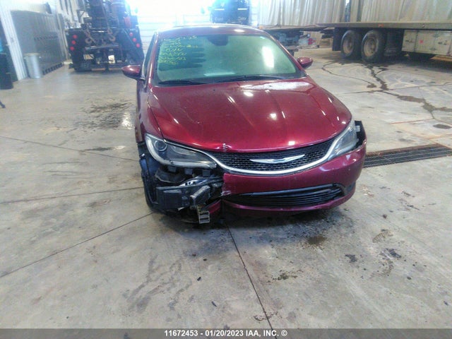 1C3CCCFB6FN550155 Chrysler 200 LX