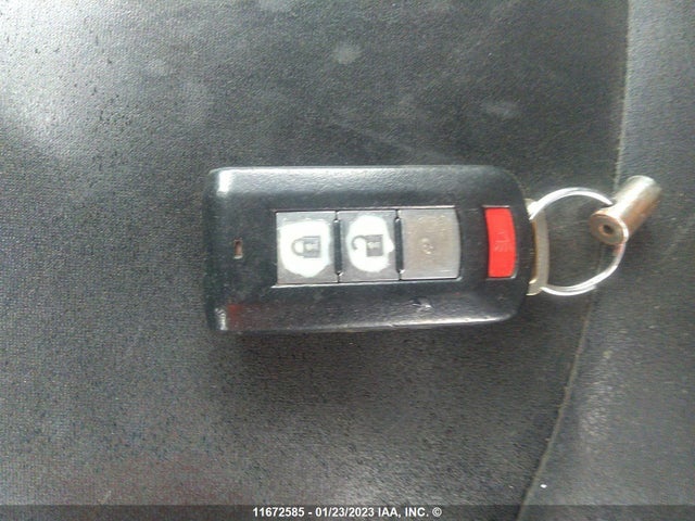 JA4MT31X89Z604727 Mitsubishi Outlander Se