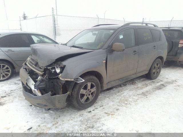 JA4MT31X89Z604727 Mitsubishi Outlander Se