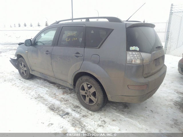 JA4MT31X89Z604727 Mitsubishi Outlander Se