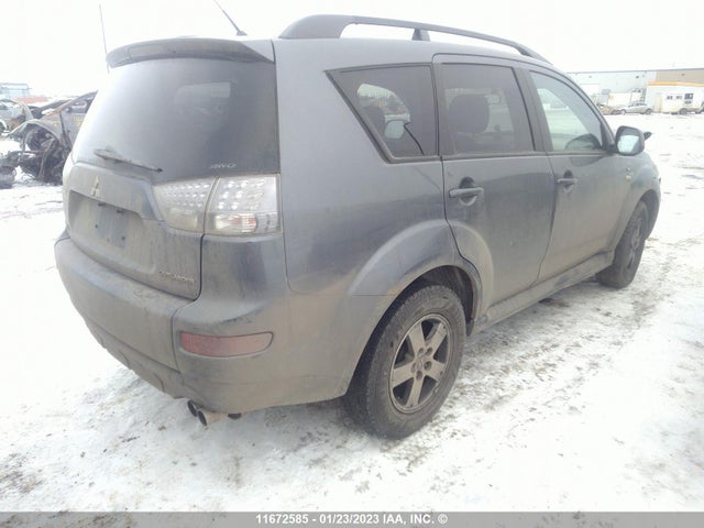 JA4MT31X89Z604727 Mitsubishi Outlander Se